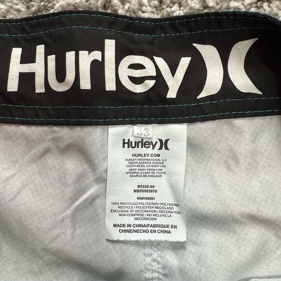 Hurley Men's Geometric Swim Shorts Size 33 - Picture 6 of 7